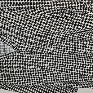 Black and White Houndstooth Patterned Blouse Top